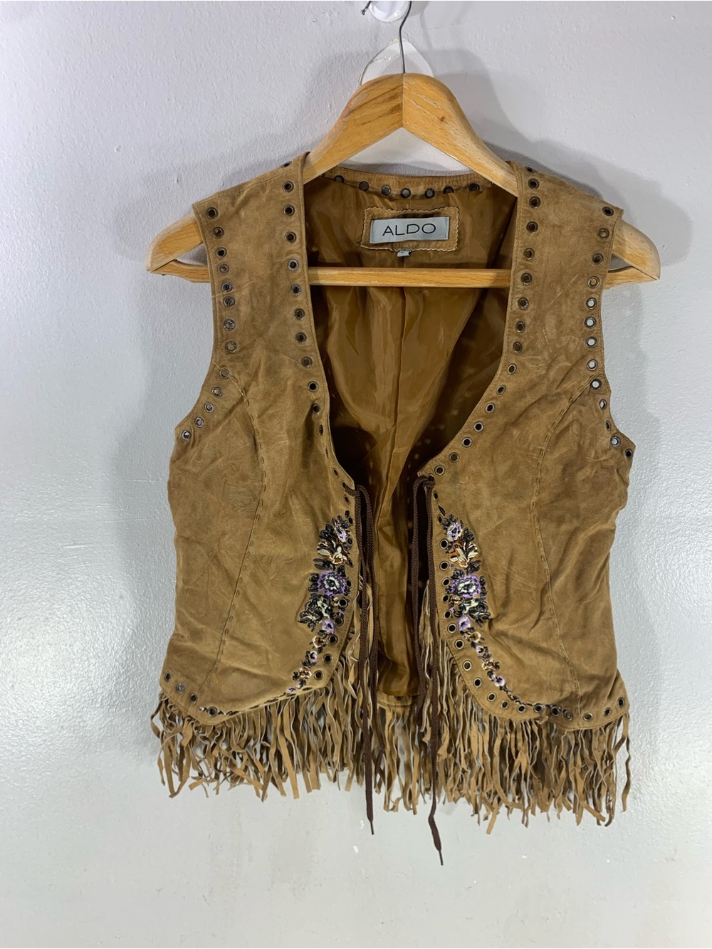 Aldo vintage Boho western fringe tan suede studded vest